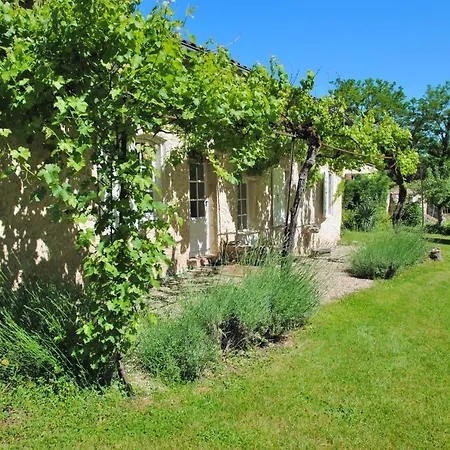 Maison Des Vignes 別荘