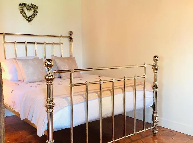 Maison Des Vignes 펜션 *